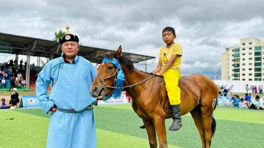 D.Ariunnaran: A horse trainer and horse connect to each other 